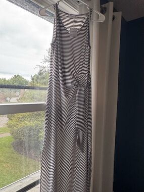 Sleeveless Black & White Striped Tie-Waist Maxi Dress